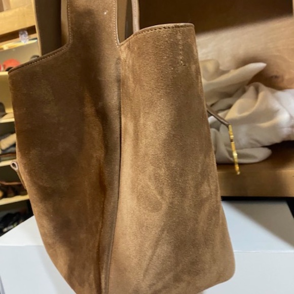 Saint Laurent "Bea" Cabas Tote Bag in Carmel Cognac!! - Picture 5 of 5